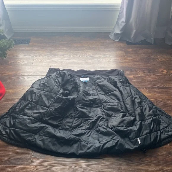 Columbia Jacket Size L🔥🔥 - Picture 2 of 5